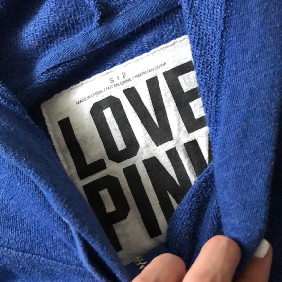 victoria’s secret pink sweatshirt size small - Picture 2 of 3